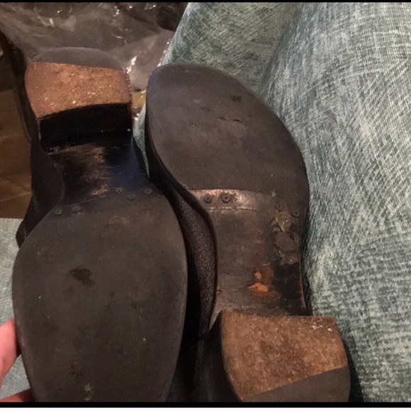 Prada logo black leather boots - Picture 4 of 6